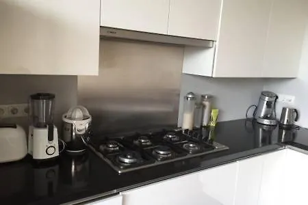 Guest house Sunny Floor In Center 2*