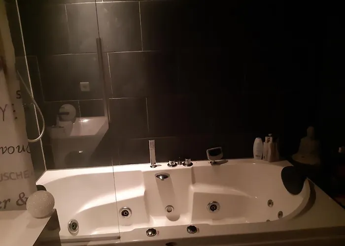 Jacuzzi Amsterdam Center Apartment Sunny Top Floor 게스트하우스 암스테르담